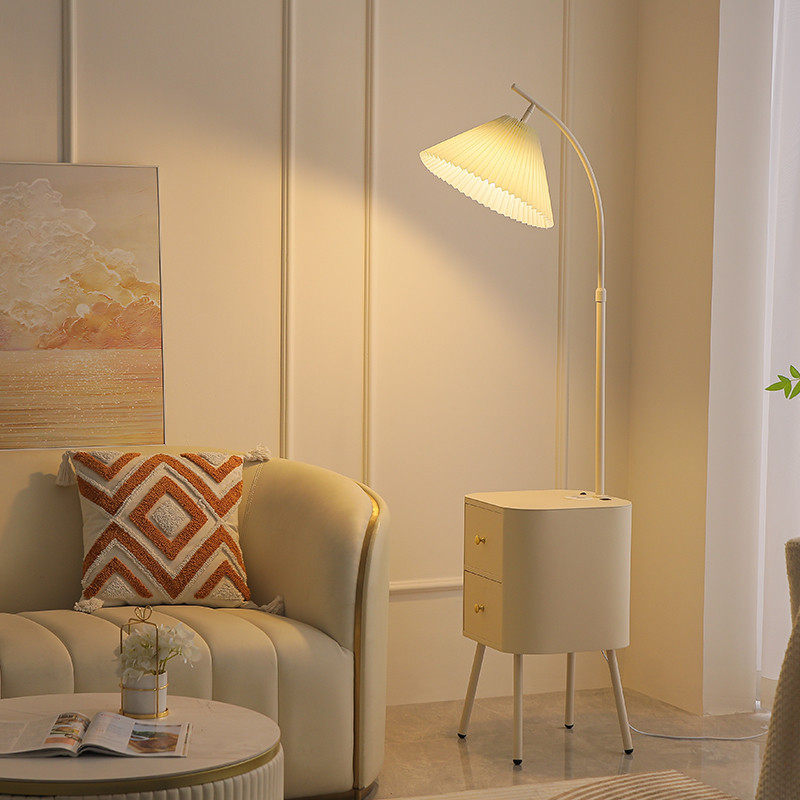 法式奶油风落地灯客厅卧室氛围边几茶几置物架智能床头柜台灯一体,家装灯饰光源,置物功能落地灯,淘宝优惠券,粉丝福利购,淘宝优惠卷