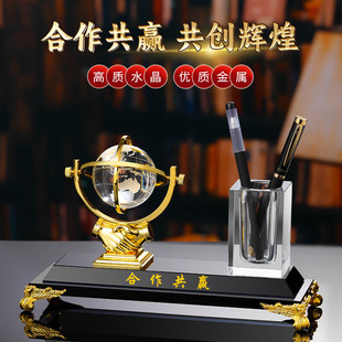 热销办公室烽火线潮流桌面摆件老板总经理桌面装饰高端水晶笔筒摆