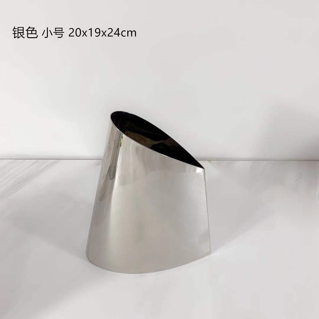 现代简约不锈钢梯形样板房花器设计师金属客厅卧室装饰摆件