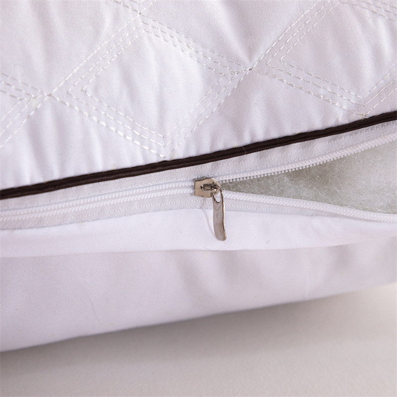 热销严直销选柔软磨毛亲肤情侣款绗缝双人长枕羽丝绒等身长条抱枕