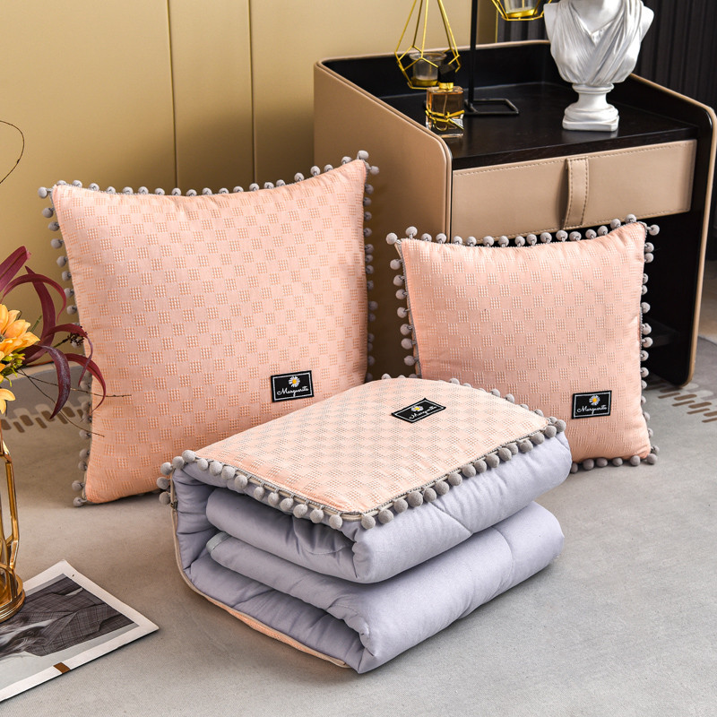 2o6x抱枕被子两用靠垫汽办公室枕头被空调午睡车载靠枕折叠二