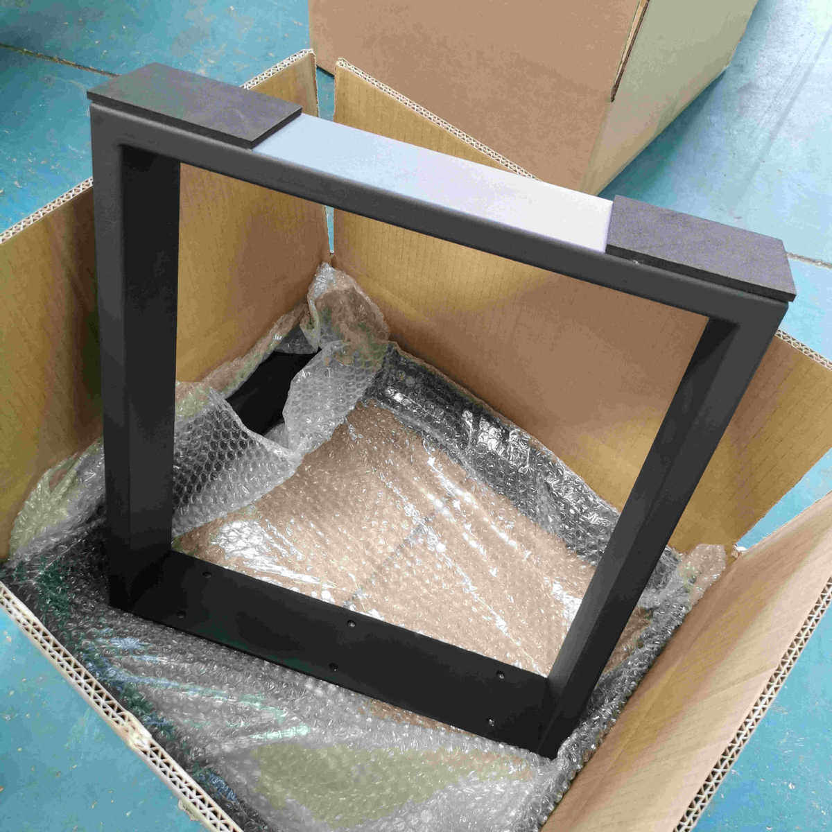 佛山户外供应家用餐桌管脚厂家桌子椅子x型桌脚酒店办公金属桌腿