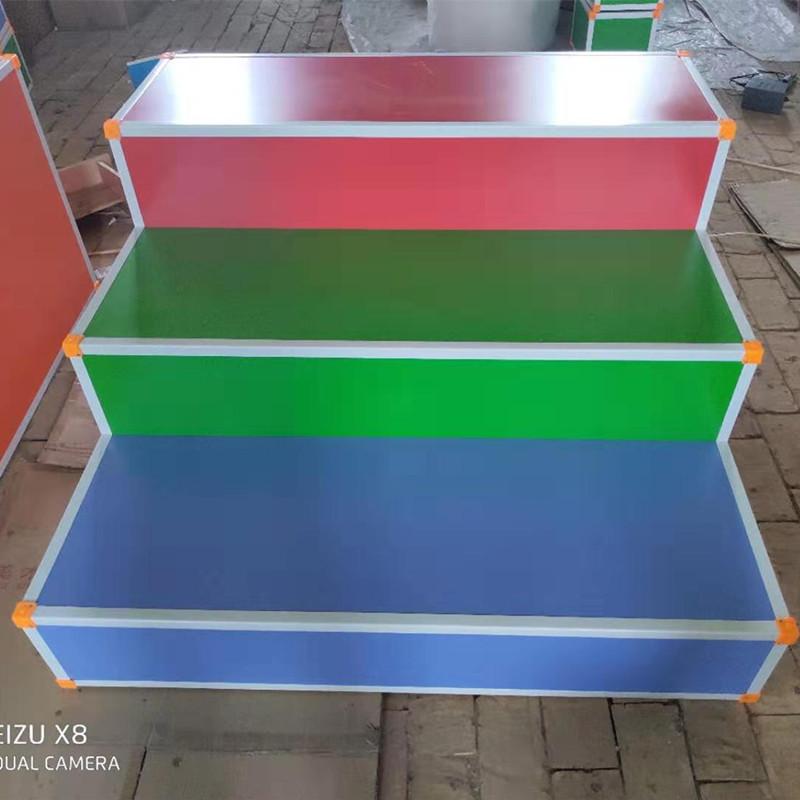 合唱台三步阶梯式钢架合唱台质优价廉指挥台精工制作演讲台自产