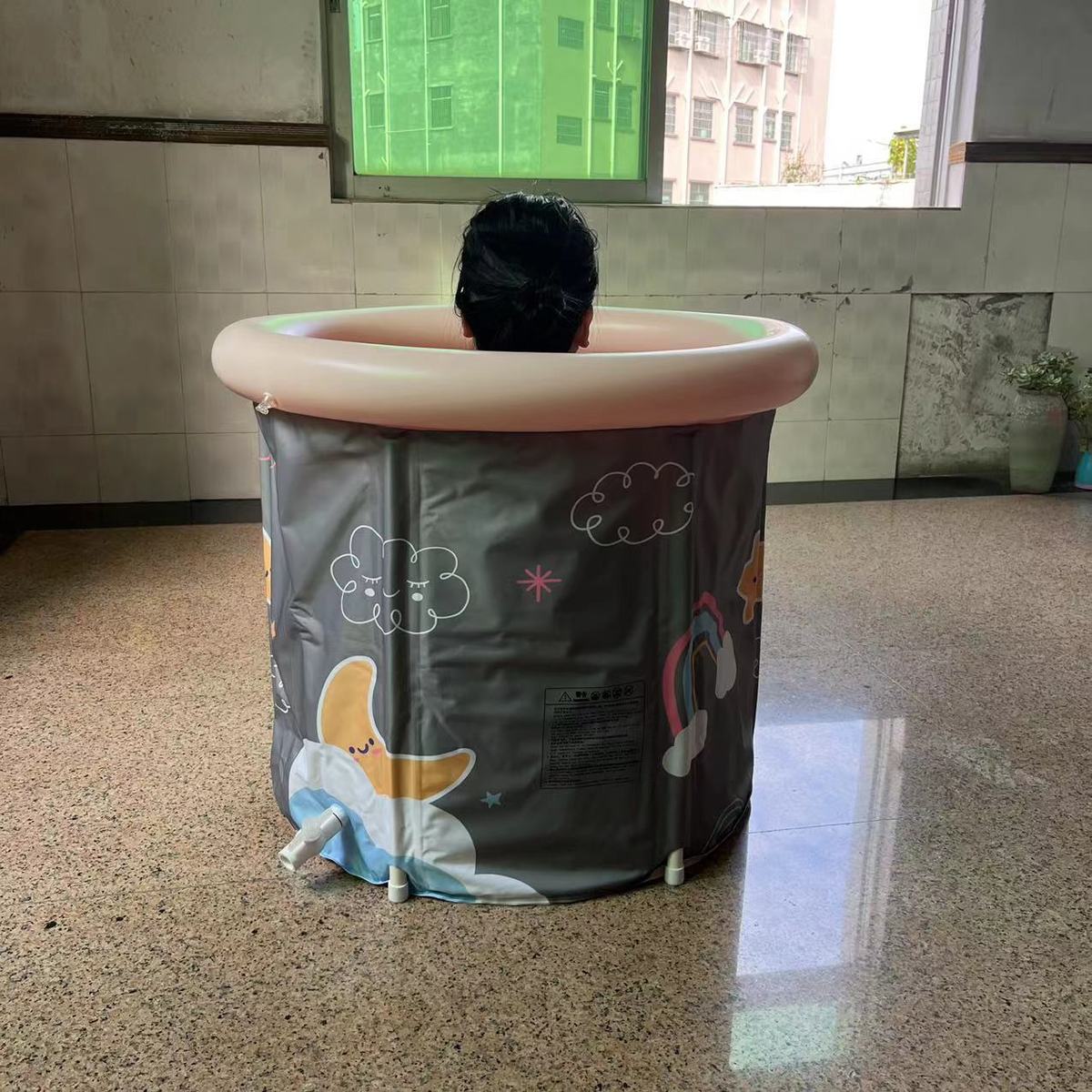 现货浴缸折叠泡澡桶大人便携成人洗澡桶家用沐浴泡澡支架水池