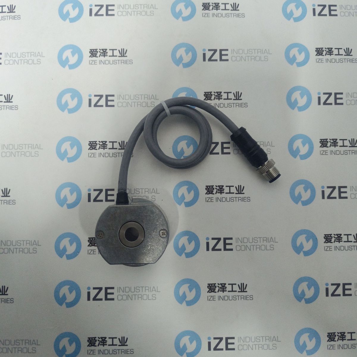 ACCU-CODER角度编码器260-N-T-02-S-3600-R-PP-1-K00-FB-2-N