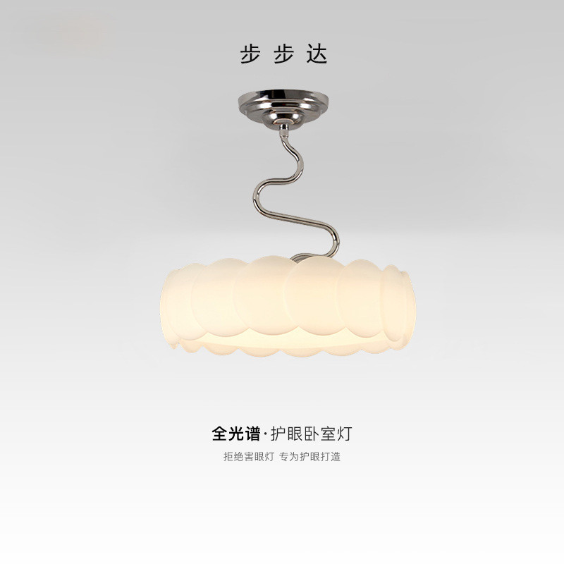 步步达法式奶油风新款扭扭灯卧室吊灯全光谱客厅灯书灯护眼房间灯