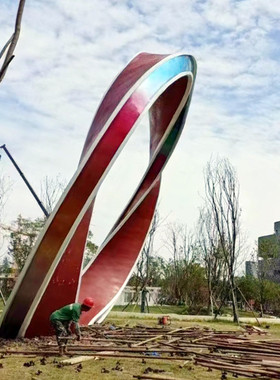 不锈钢大型创意圆环雕塑灯光金属户外落地城市商业街大型雕塑圆环