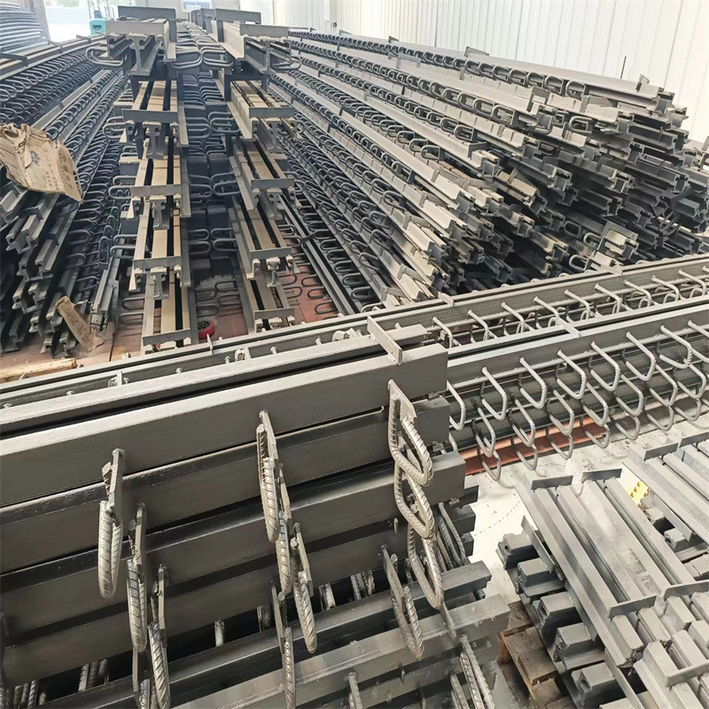 公路桥梁gqf伸缩缝-c40型桥梁桥梁伸缩缝异型钢梳型伸缩缝厂家