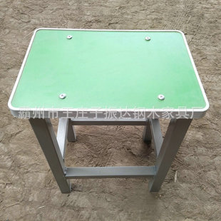 中小学生课桌椅教室培训辅导班套装课桌椅凳子学校课桌厂家供应