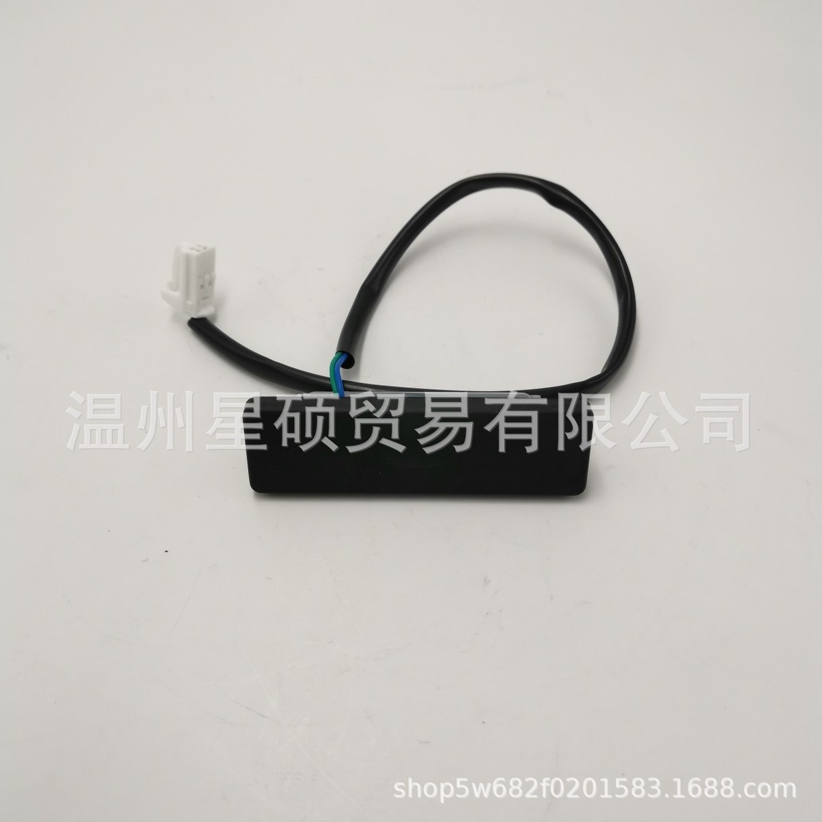 热销81720-b2000适用现代起亚soul行李箱盖关把手锁尾门开外