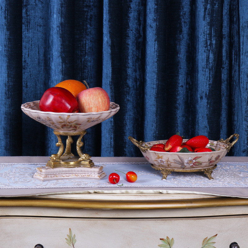 热销水果盘家居客厅摆件陶瓷镶铜高脚新中式手绘青花瓷果盘轻奢装