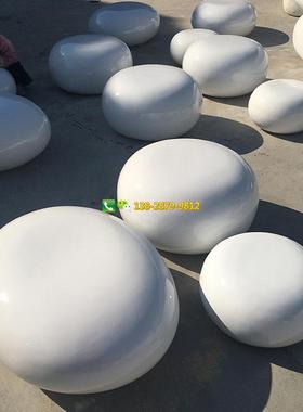 商场玻璃钢鹅卵石凳雕塑广场玻璃钢圆形休闲座椅玻璃钢儿童凳美陈
