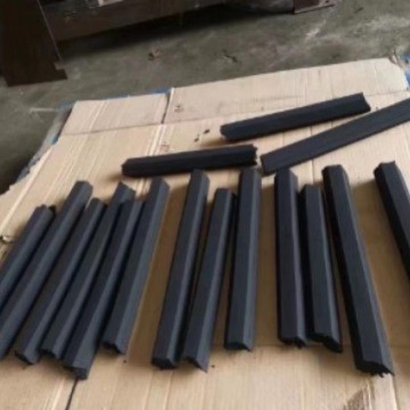 小型空心煤棒木炭高压碳粉成型机锯末制棒机机成型挤压制碳机