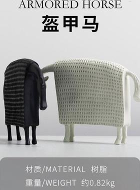 热销盔甲马摆件现代书房软装样板房售楼处创意家居玄关柜艺术品批