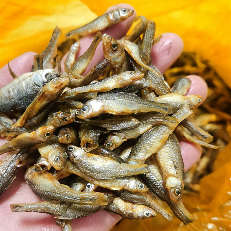 新日期热销湖南农家小河鱼火焙鱼仔弄子鱼淡水嫩仔麦穗小干鱼自制