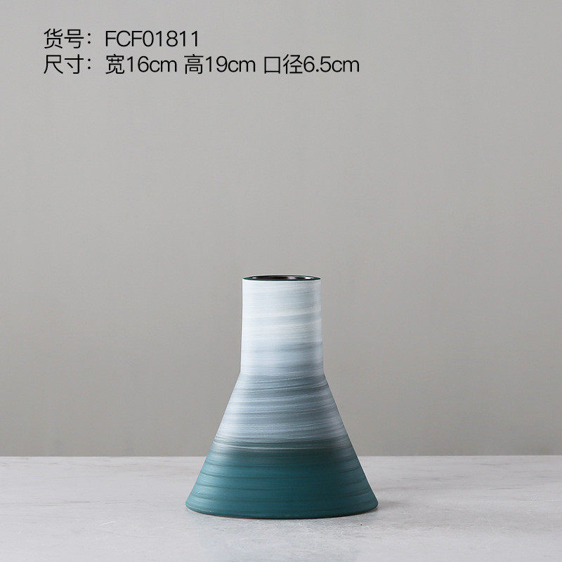 工厂直销2019展厅创意蓝色彩绘陶瓷花瓶家居新品样板房工艺品摆件