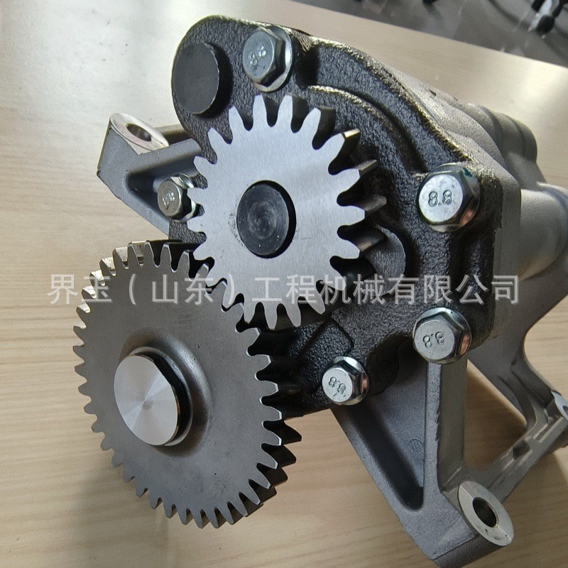 热销机油泵总成4200454适用于特卡535d545d555d525dd4d5d6k