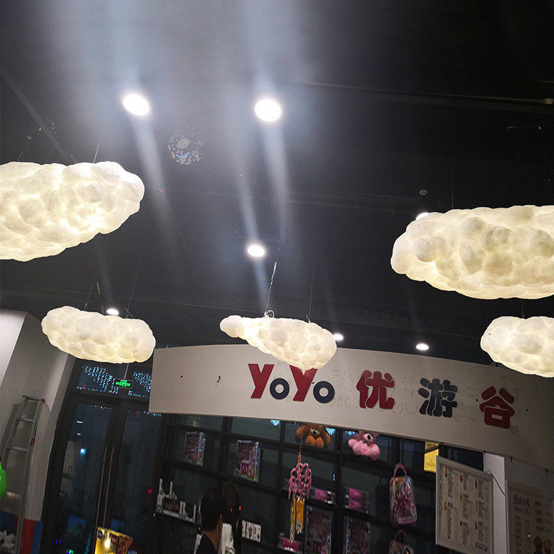热销云朵装饰白云吊灯蚕丝网红店吊灯商场装饰布置中庭云彩云朵装