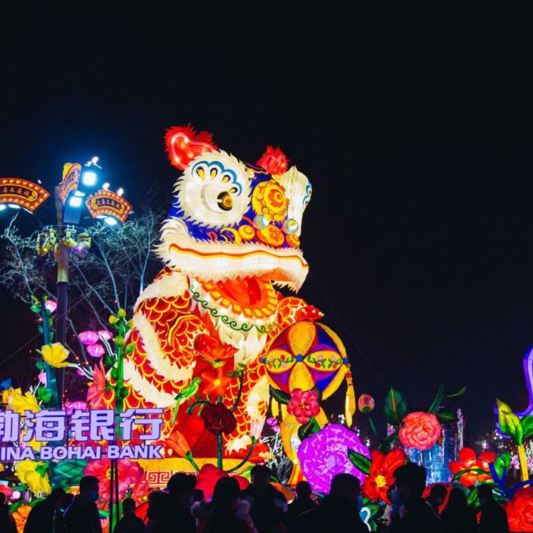 舞狮造型花灯新年春节中秋节不夜城景观灯会描绘大型商场户外摆件