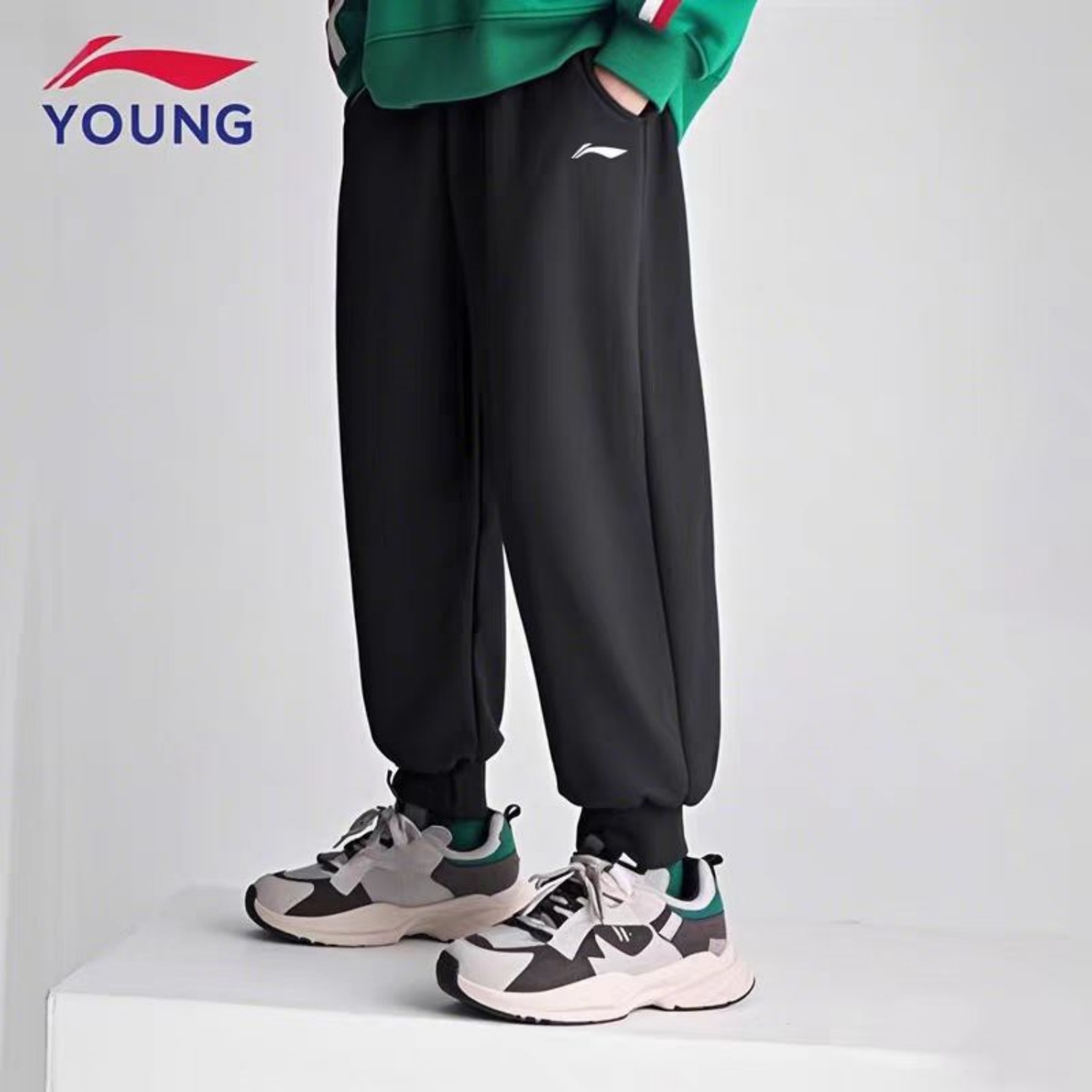 李宁儿童卫裤男中大童束脚休闲裤