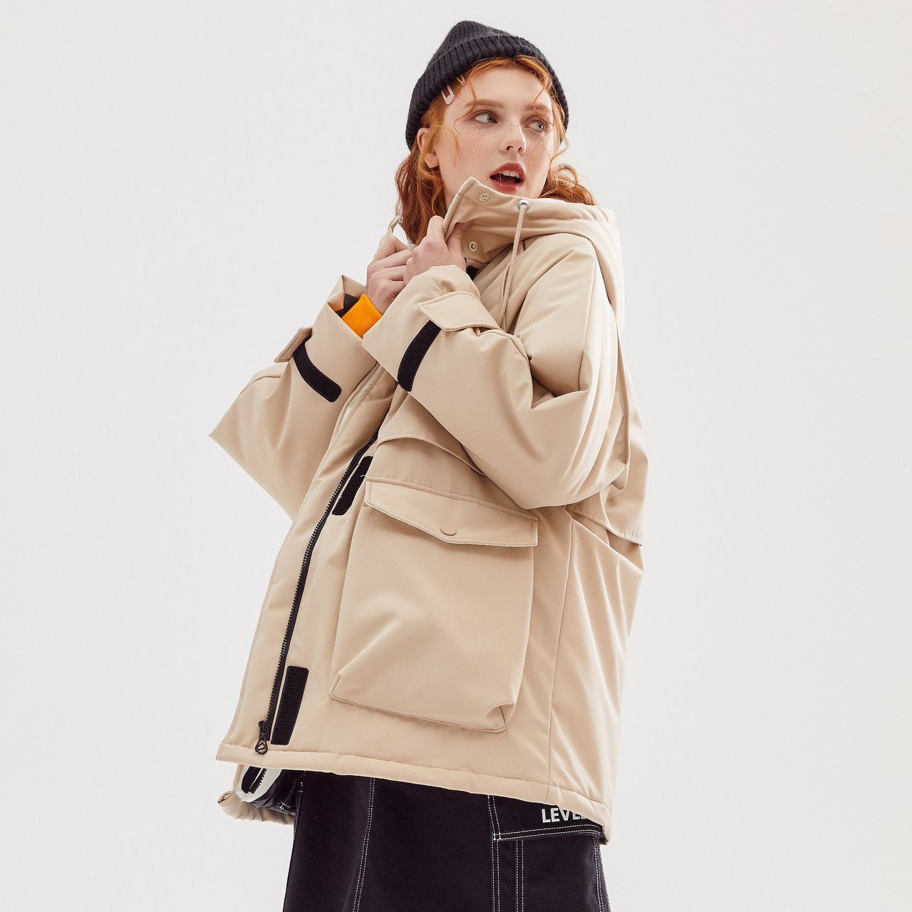 美特斯邦威女休闲连帽双袋棉褛保暖冬季潮流大口袋棉服潮牌