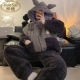 B9918 Jade Mouse Man