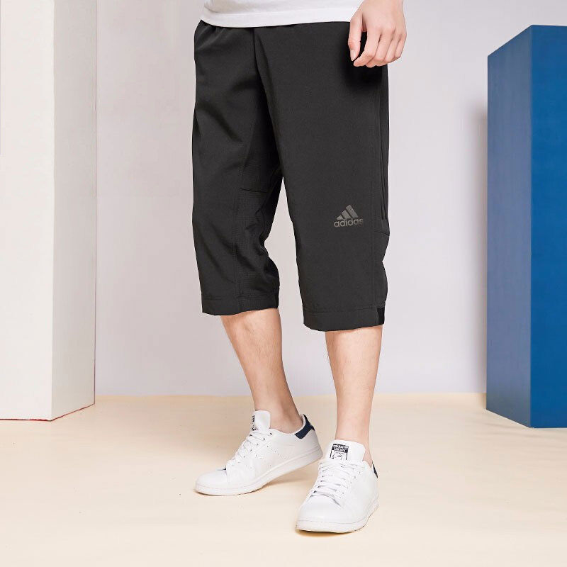 Adidas男款七分短裤夏季
