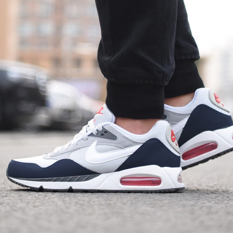 耐克男子AIRMAX气垫跑鞋