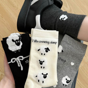 日系可爱小羊袜子女春秋款 白色中筒袜非纯棉ins潮卡通秋天长筒袜