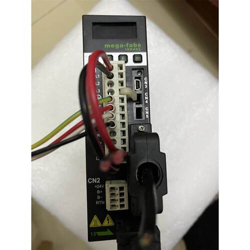 非实价议价议价议价上银伺服驱动器拆机mega-fabs D2-0123-S-A非