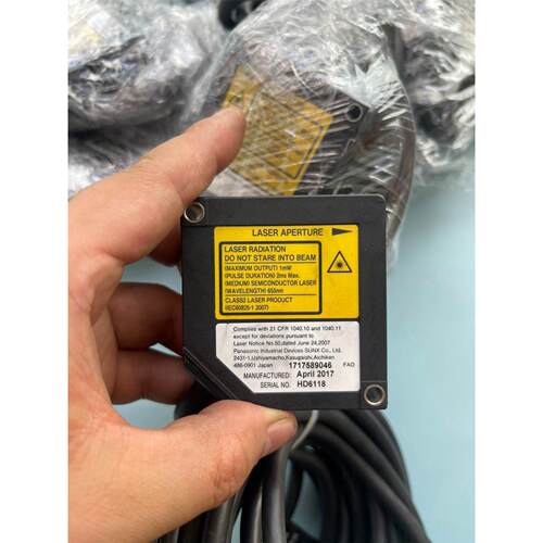 非实价议价议价议价H-G105-A-C5 高精度位移测距仪 拍前请询价非