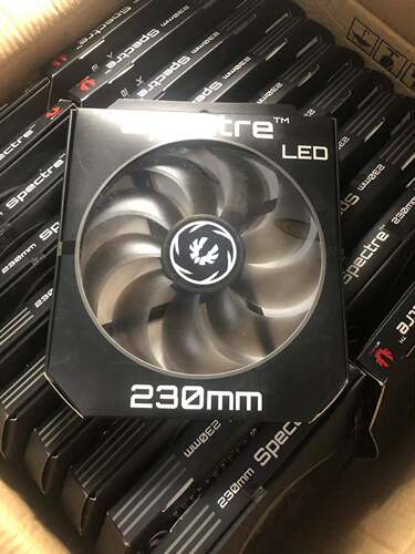 议价议价BitFenix 火鸟 幽灵 LED 23cm 单体机箱风议价