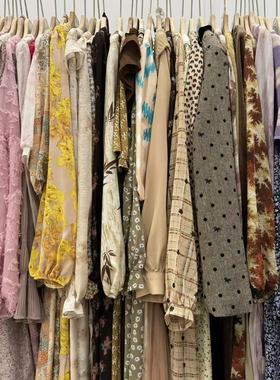 501-599黄色系2025年春夏连衣裙女新款夏天超显瘦的小裙子33玉