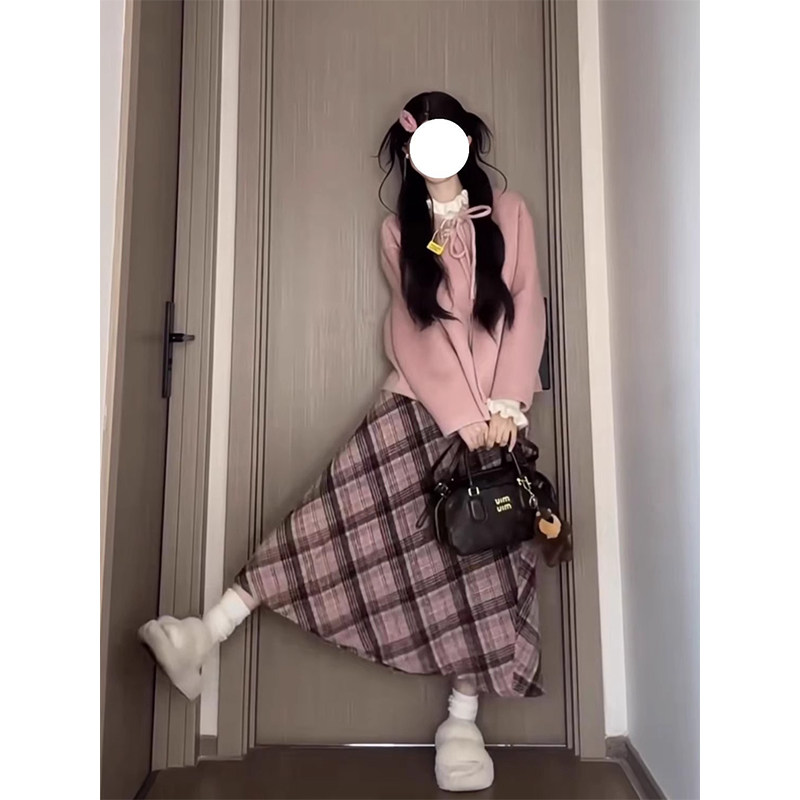 粉色毛呢格子半身裙女秋冬2026新款高腰显瘦百搭A字伞裙长裙潮ins