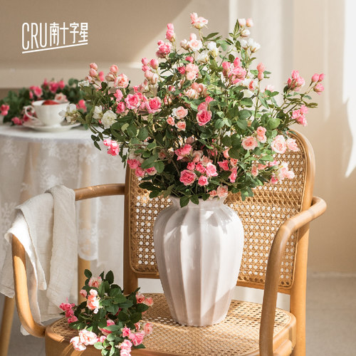 南十字星轻奢仿真花蔷薇客厅摆设