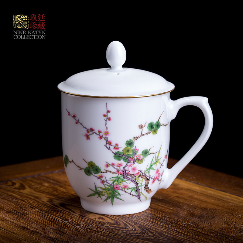 玖廷纯手工高档茶杯景德镇手绘岁寒三友珐琅彩陶瓷办公杯茶杯带盖