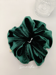 秋冬复古高级感丝绒发圈 墨绿大肠发绳发饰 斯嘉丽 Dreamtown