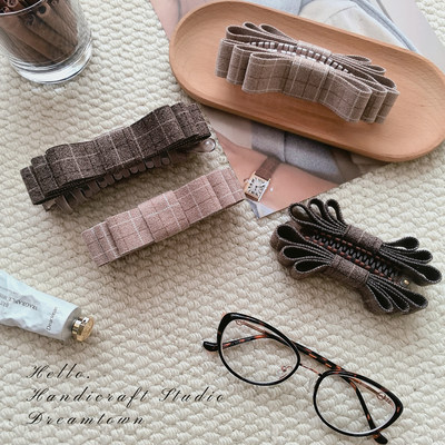 深秋摩卡香蕉夹毛呢独立设计发夹