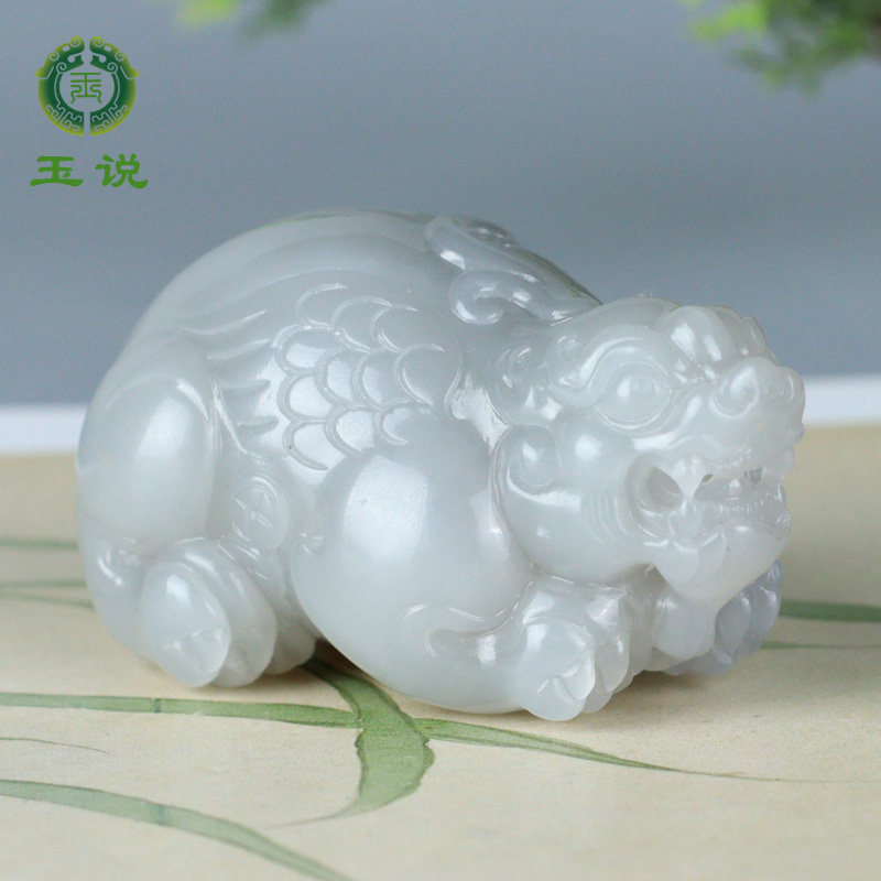 和田玉貔貅手把件男款