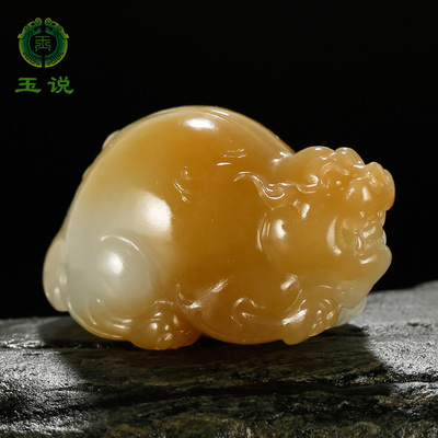 和田玉貔貅吊坠男款玉坠糖白玉
