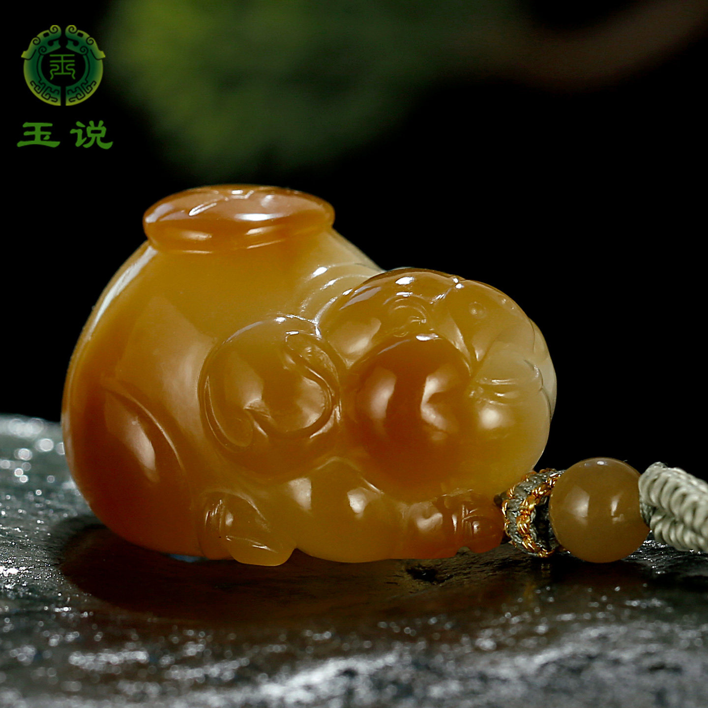 和田玉生肖猪吊坠男款玉坠