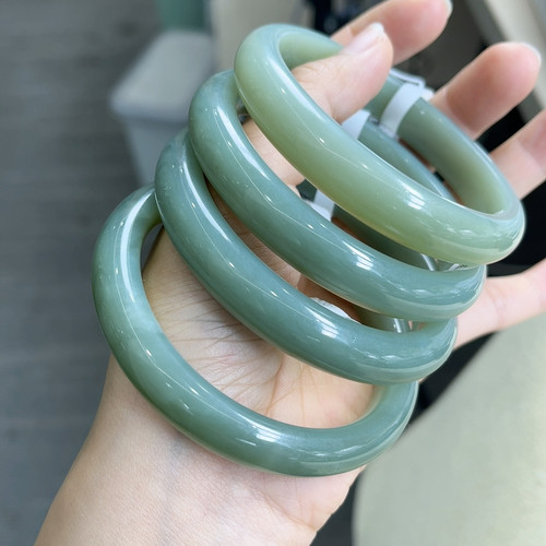 60-61圈口 蓝调和田玉