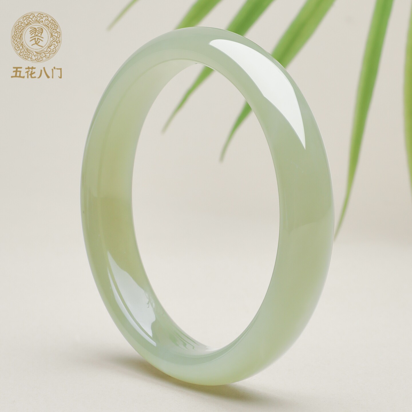 五花八门和田玉手镯天然平安镯晴水真正玉镯子女款正品官方旗舰店