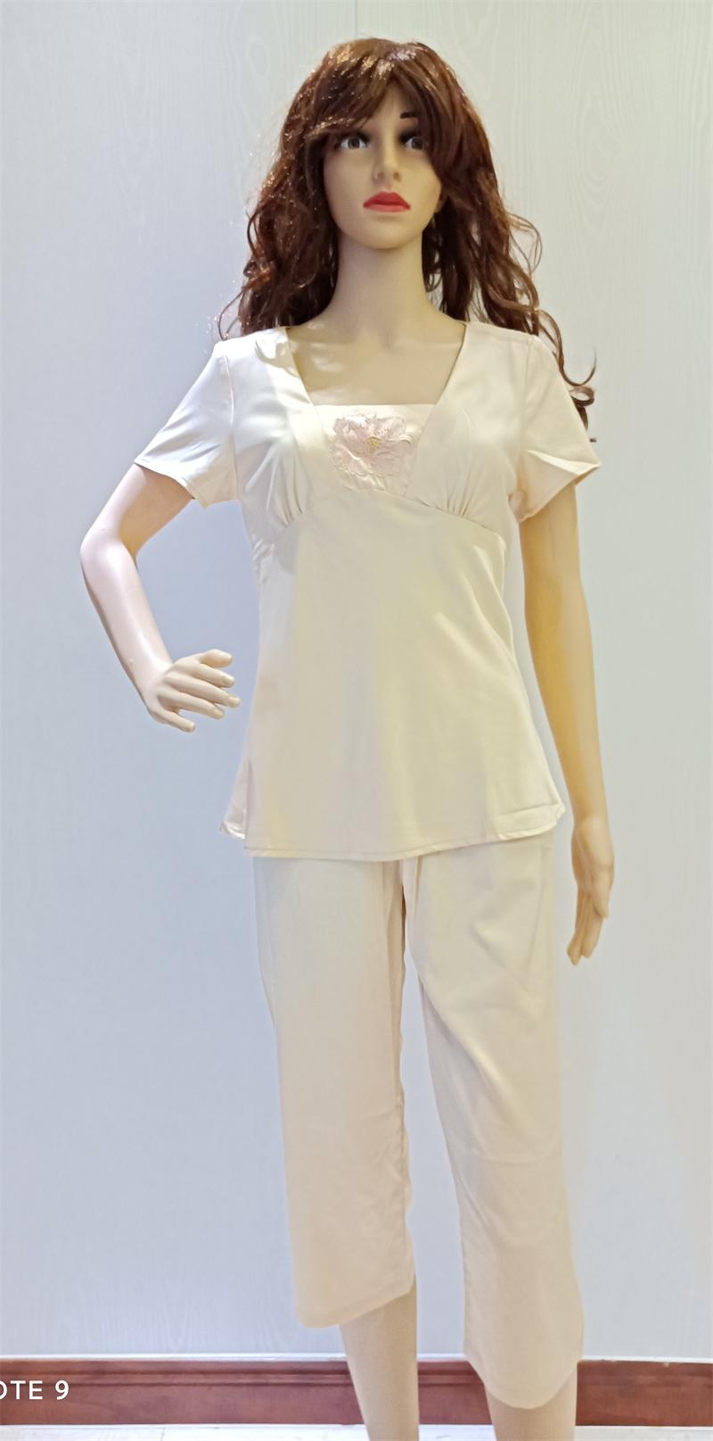 青年刺绣款两件套方领短袖睡衣