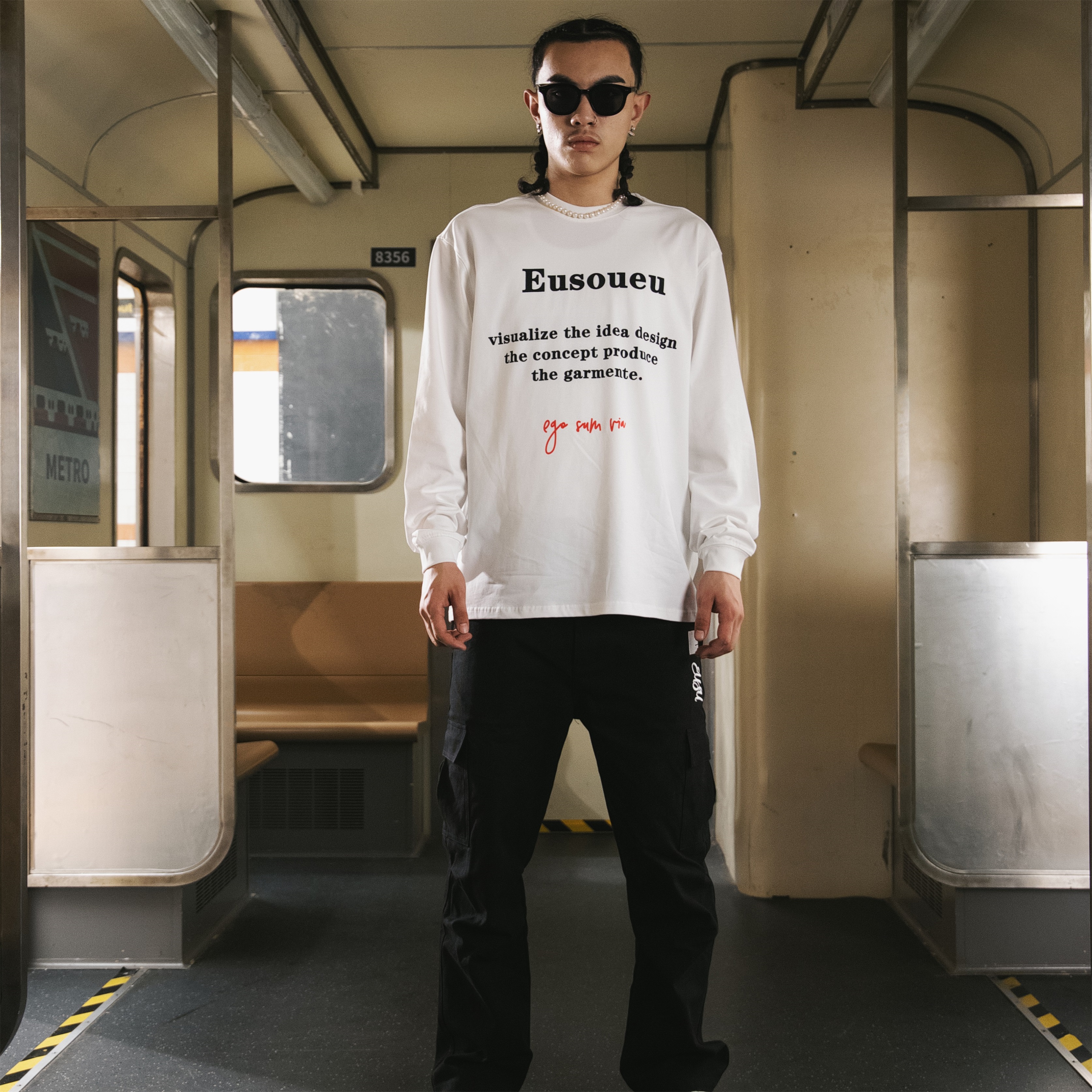 Eusoueu美式复古标语印花长袖T恤