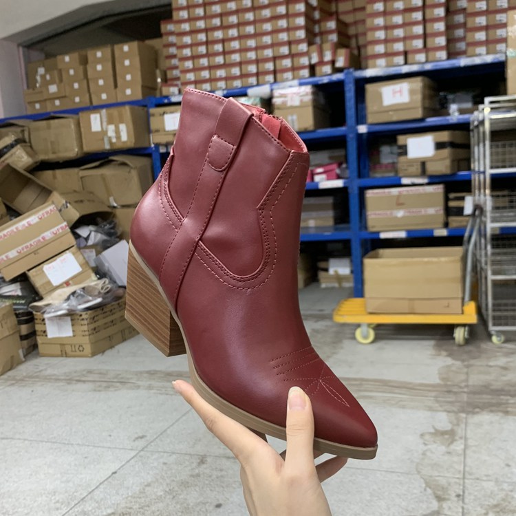 尖头粗跟侧拉链时尚百搭短筒靴