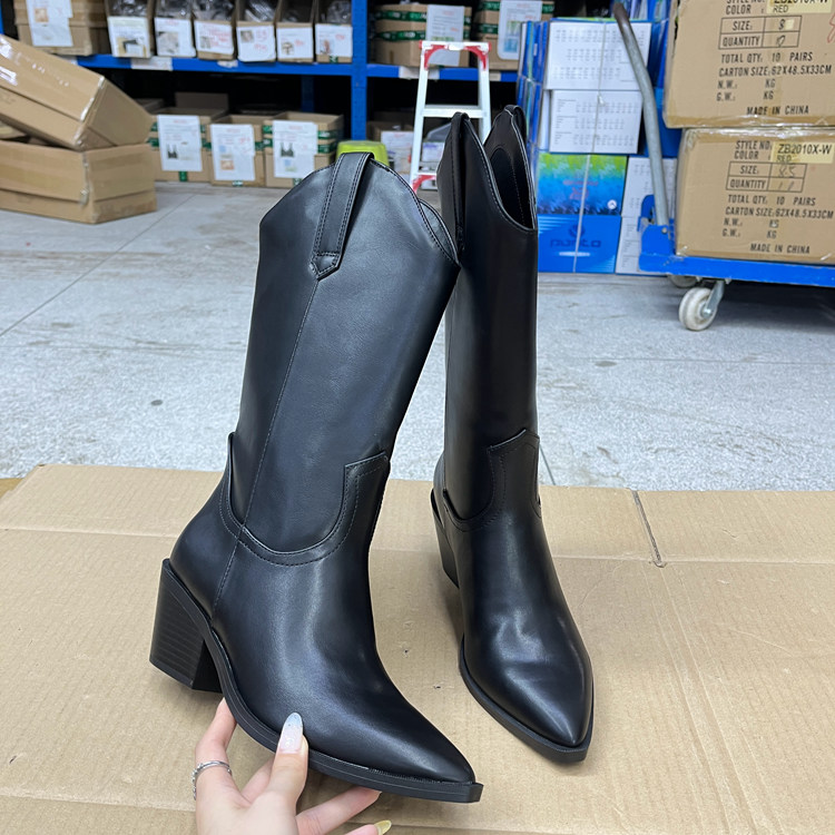 尖头纯色粗跟复古套筒西部中筒靴