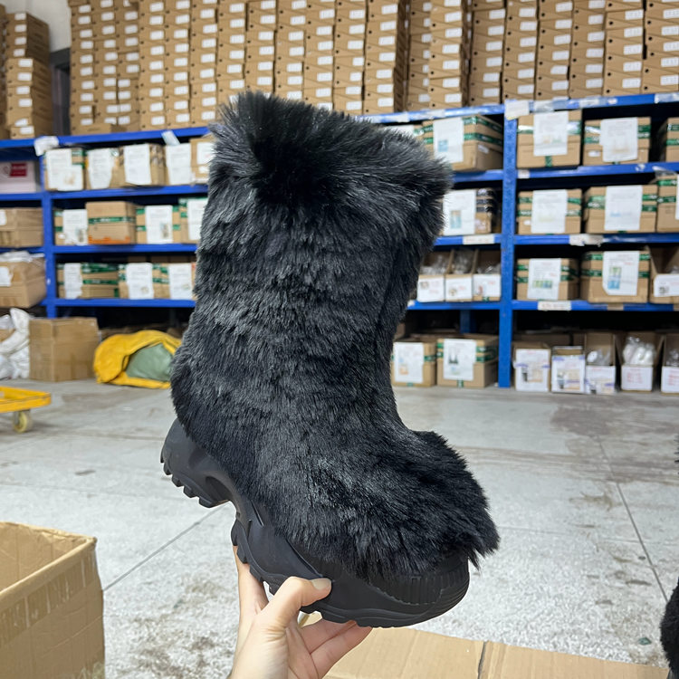 新款雪地靴舒适百搭甜美