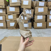 夏季 时尚 新款 外贸原单方头粗跟三角标搭扣凉鞋 气质高跟女鞋 露趾