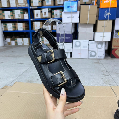 圆头纯色皮带扣魔术贴时尚凉鞋